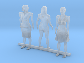 O Scale Standing Women 4 in Clear Ultra Fine Detail Plastic