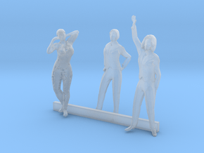 HO Scale Standing Women 5 in Clear Ultra Fine Detail Plastic