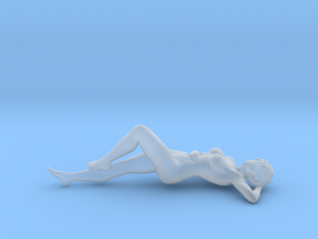 1/48 Relaxing Lady at Beach in Clear Ultra Fine Detail Plastic