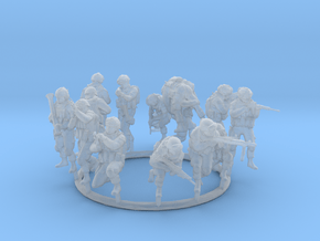 HO Soldiers Combat 1 Group 1 - 13 in Clear Ultra Fine Detail Plastic