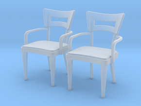 1:36 Dog Bone Chair, with arms in Clear Ultra Fine Detail Plastic