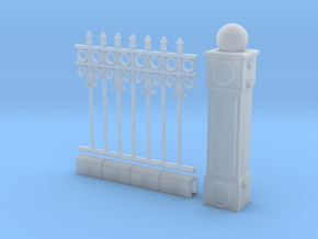 Iron Fence 4+1 cm in Clear Ultra Fine Detail Plastic