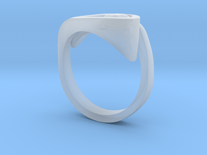 Ultra modern curve ring in Clear Ultra Fine Detail Plastic