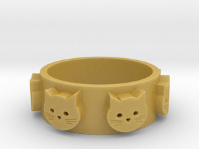 Ring of Seven Cats Ring Size 8 in Tan Fine Detail Plastic