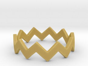Zig Zag Wave Stackable Ring Size 5 in Tan Fine Detail Plastic