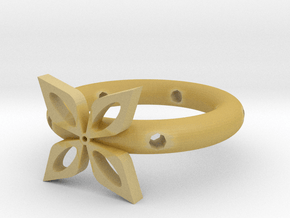 The ring of four leaves in Tan Fine Detail Plastic