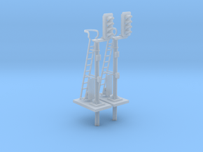 Pair of OO scale 4 Aspect Signals With Offset Pole in Clear Ultra Fine Detail Plastic