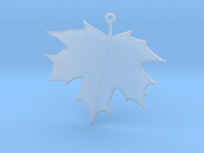 Lucky Maple Leaf in Clear Ultra Fine Detail Plastic