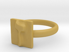 07 Zayn Ring in Tan Fine Detail Plastic