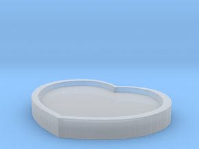 Heart Pad - 8CM Wide in Clear Ultra Fine Detail Plastic