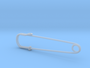safety pin - Mona in Clear Ultra Fine Detail Plastic