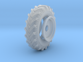 1/10 18.4-38 tractor tire & wheel in Clear Ultra Fine Detail Plastic