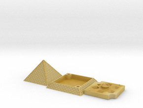 Pyramid Dice Tray Full (Felt Lining) in Tan Fine Detail Plastic