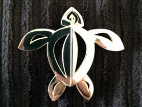 Maui Sea Turtle Pendant in Polished Brass