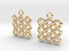 Square knot in 14k Gold Plated Brass