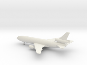 Douglas DC-10-10 in White Natural Versatile Plastic: 1:600