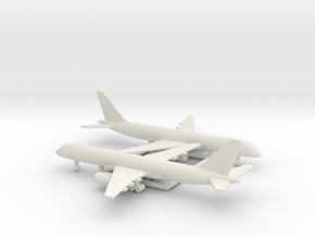 Boeing 757-200 in White Natural Versatile Plastic: 1:700
