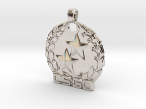 CS:GO - Gold Nova 2 Pendant in Platinum