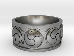 Gankyil Ring in Natural Silver: 10 / 61.5