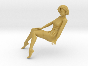 Lady sitting-013 scale 1/20 Passed in Tan Fine Detail Plastic: 1:20