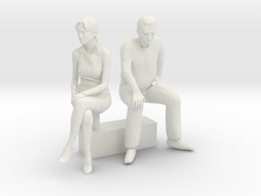 HO Scale Sitting Couple in White Natural Versatile Plastic