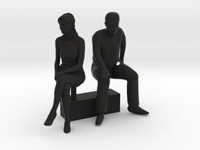 HO Scale Sitting Couple in Black Premium Versatile Plastic