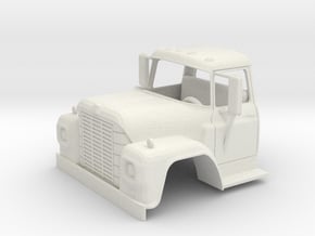 1/35 International Loadstar 1600 cab w/ interior in White Natural Versatile Plastic