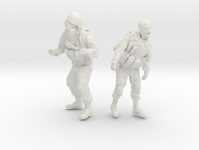 1-24 Military Zombie Set 6 in Basic Nylon Plastic