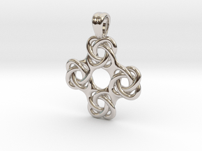 Square cross knot in Platinum