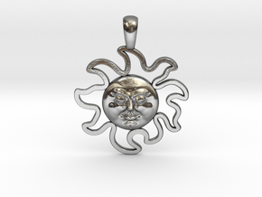 Sun Pendant in Polished Silver