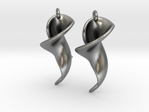 Dancing earrings in Natural Silver: Small