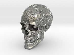 Ornamented Skull in Natural Silver
