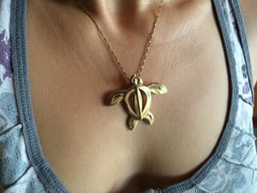 Maui Sea Turtle Pendant in Polished Bronze