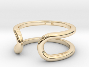 Seehrt Ring - Simplistc Set   in 9K Yellow Gold : 4 / 46.5