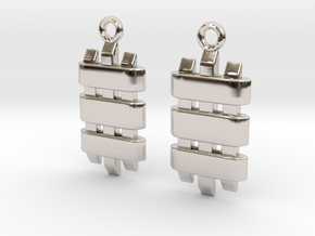 Squared earrings in Rhodium Plated Brass