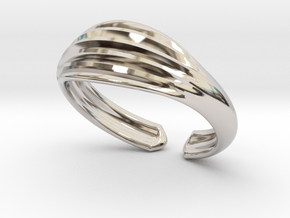 Pleated ring in Rhodium Plated Brass