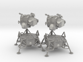 053G Lunar Module set of 2 1/200 in Accura Xtreme