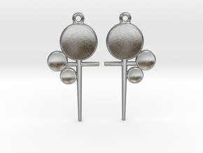 Triple Discus - Drop Earrings in Natural Silver