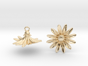 Daisies Earrings in 14k Gold Plated Brass