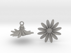 Daisies Earrings in Accura Xtreme