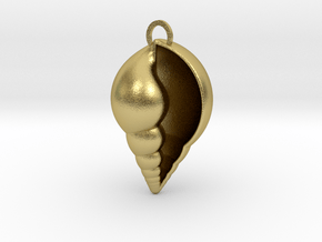 Lil shell pendant in Natural Brass