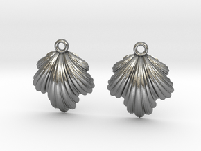 Seashell Earrings in Natural Silver