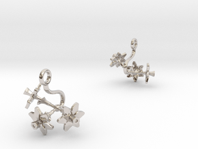 Earrings with three small flowers of the Daffodil in Rhodium Plated Brass
