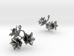Earrings with three small flowers of the Potato in Polished Silver