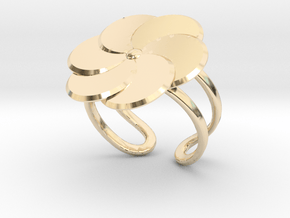 Simple flower in 14k Gold Plated Brass