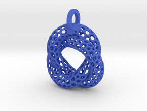 Knot Pendant in Blue Smooth Versatile Plastic
