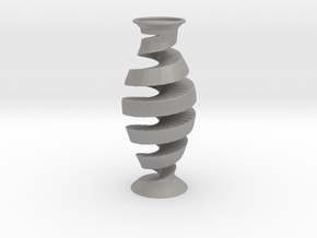 Spiral Vase in Accura Xtreme