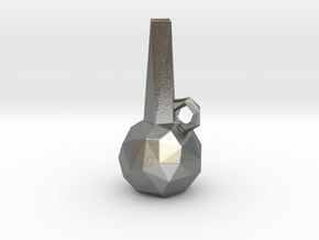 Low Poly Vase in Natural Silver