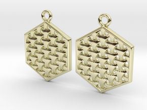 Knitted triangles in hexa in 14k Gold Plated Brass
