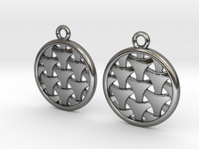 Knitted triangles in circle in Polished Silver